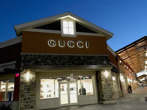 gucci montreal emploi|Gucci Montreal outlet center.